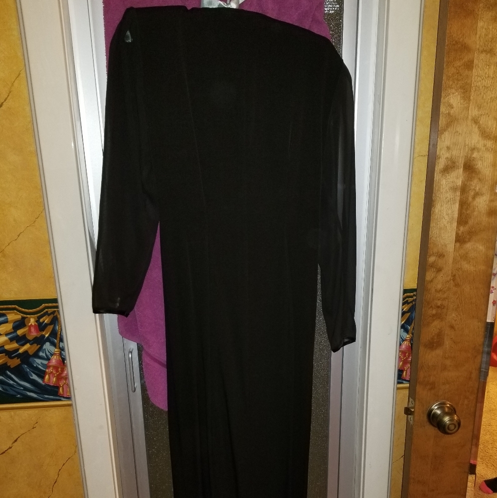 Long black dress